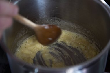 Let the butter bubble.